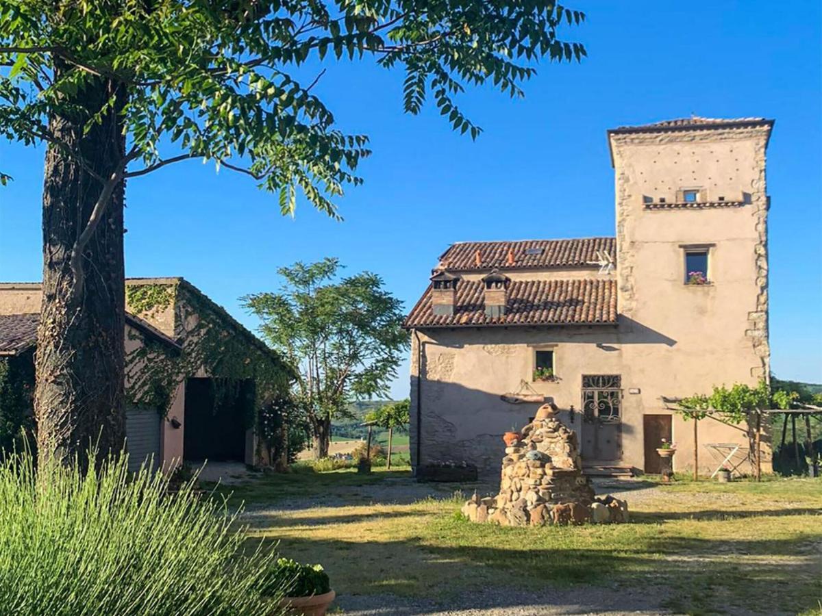 Soulful Holiday Home In Modena Wth Garden Εξωτερικό φωτογραφία