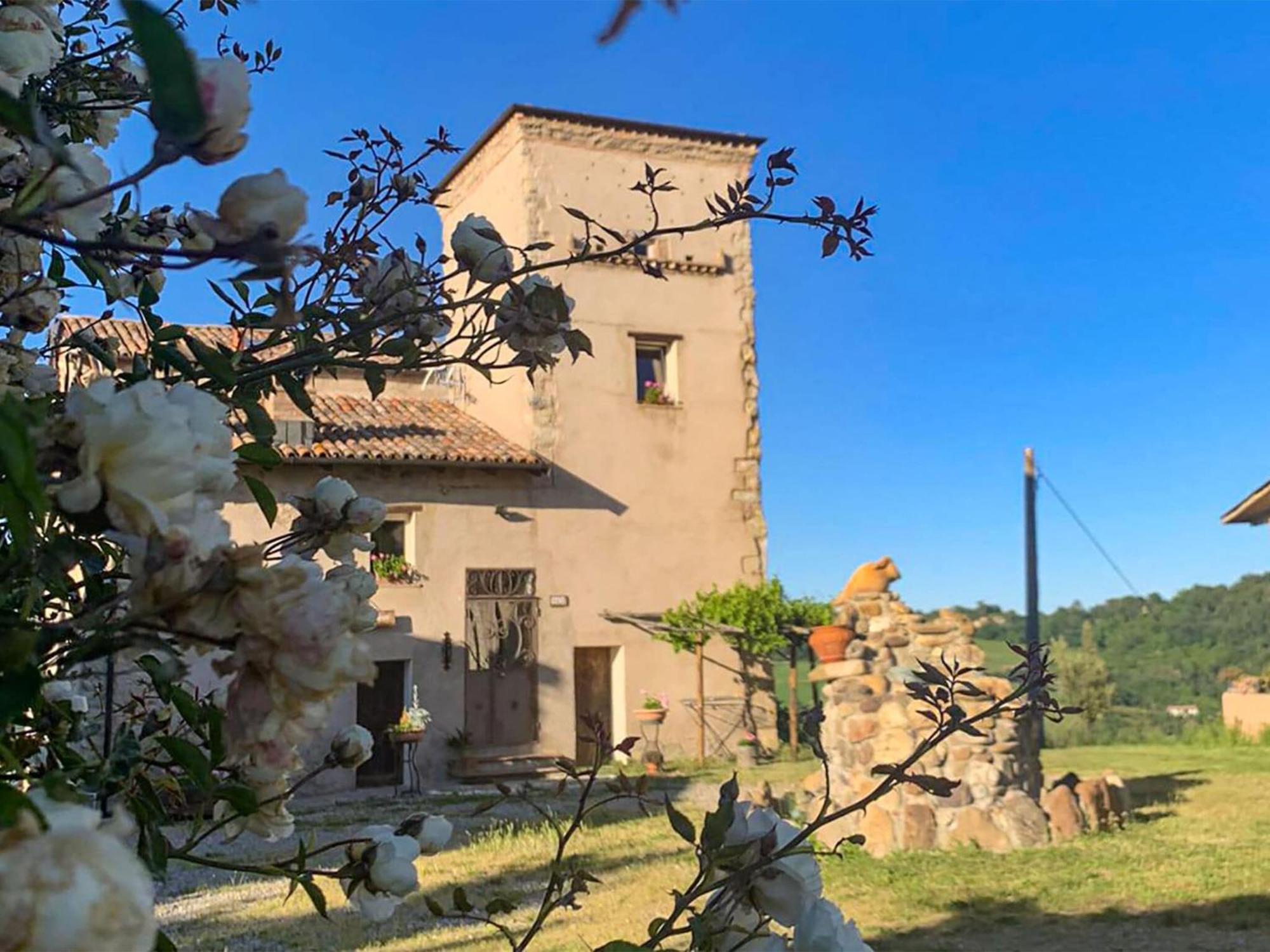 Soulful Holiday Home In Modena Wth Garden Εξωτερικό φωτογραφία